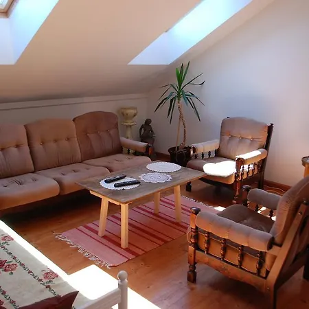 Pritsukas אכסניה Orissaare